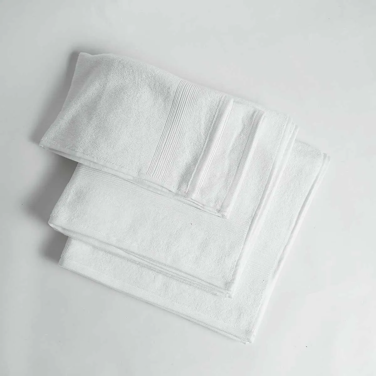 Bath towels, set of 4, white colour