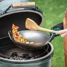 Big Green Egg Carbon Steel Wok with Bamboo Wok Shovel