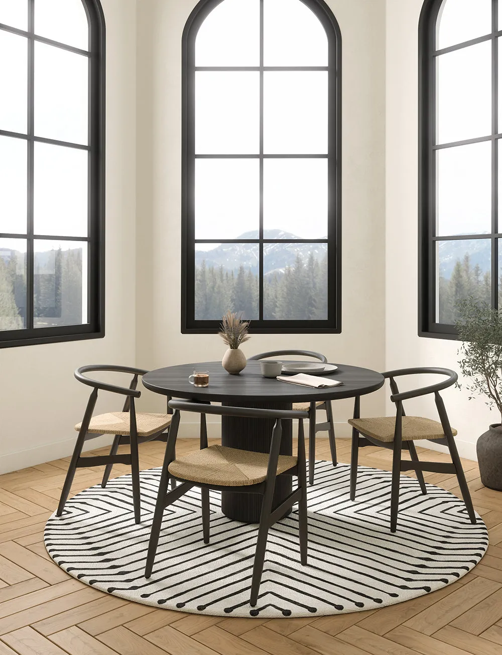 Calator Black & Ivory Rug