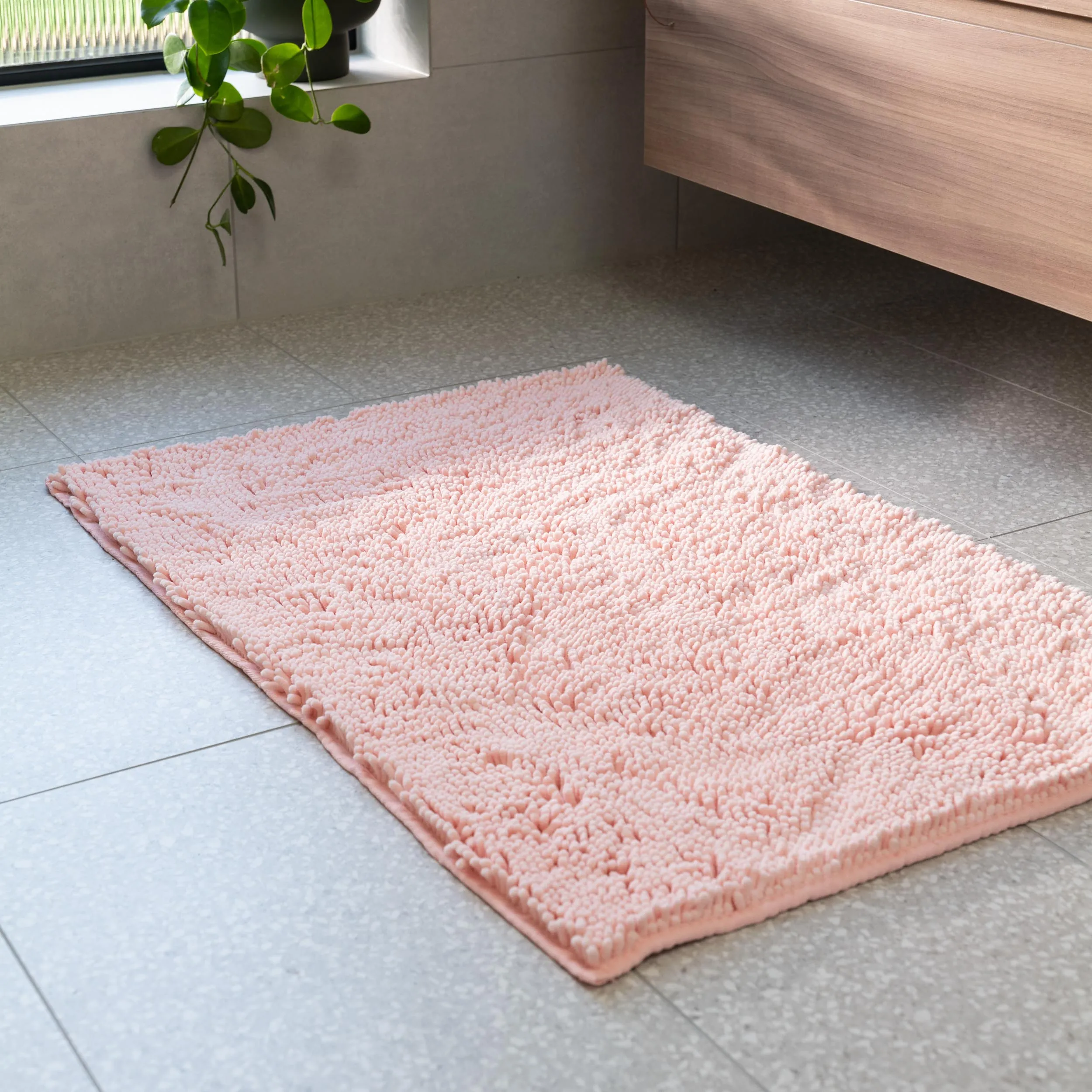 Chenille Noodle Bath Mat