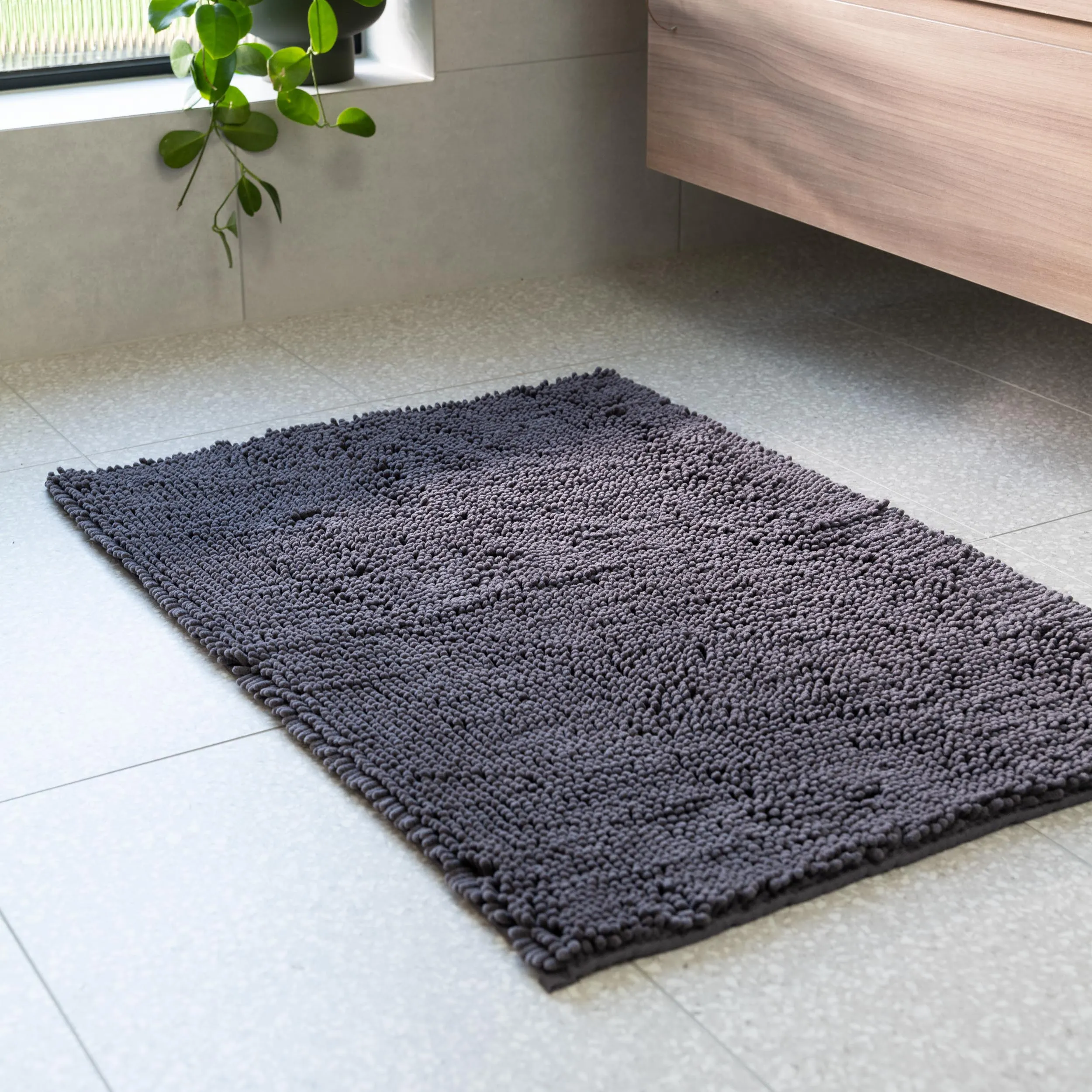 Chenille Noodle Bath Mat