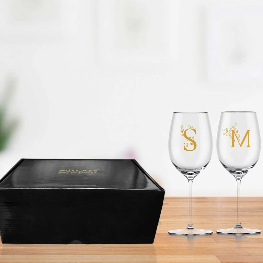 Customized Monogrammed Wine Glasses For Couples Gift - Floral