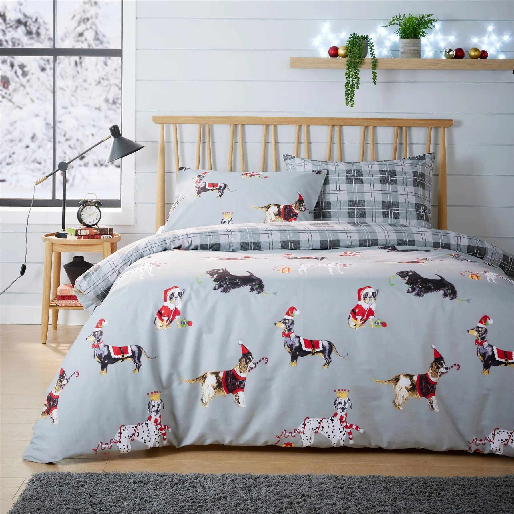 Festive Christmas Dogs Reversible Duvet Cover Set Cotton Rich OEKO-TEX Certified Bedding in Single Double King Sizes by OLIVIA ROCCO