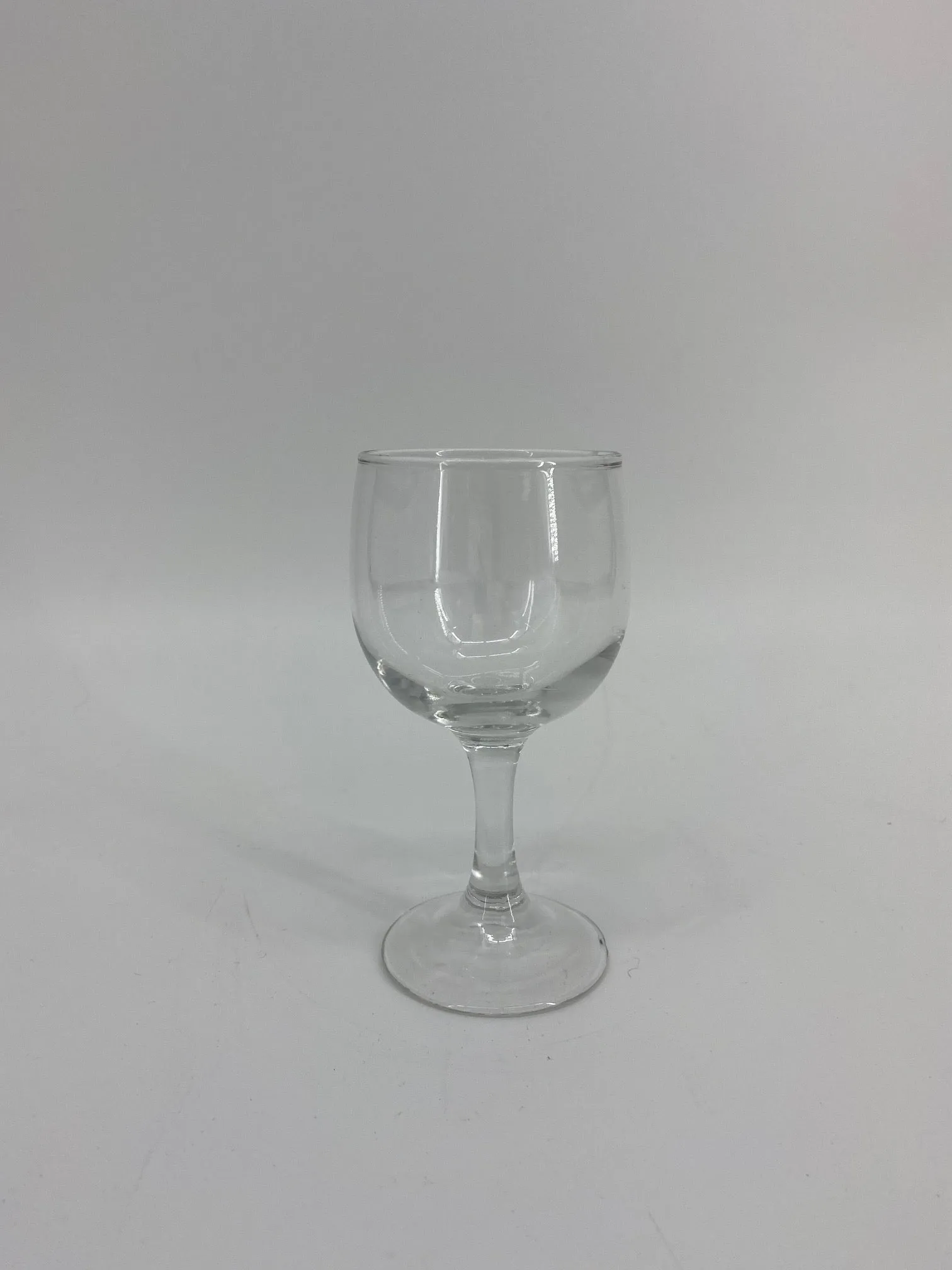 Glassware - Wine Glass 6 oz