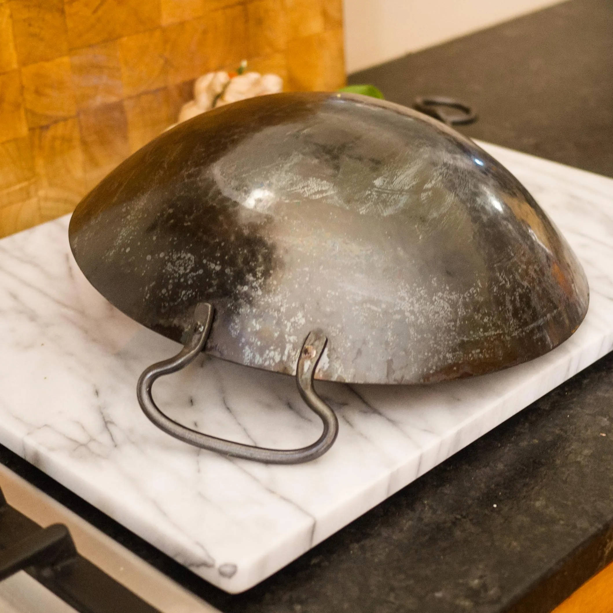 Hand Hammered Classic Carbon Steel Wok