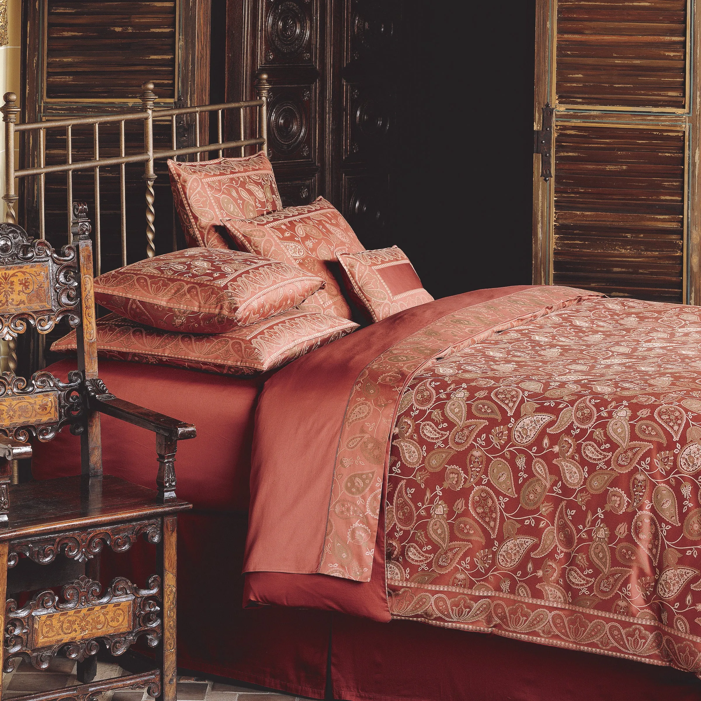 Henna Jacquard Duvet Cover in Shiraz