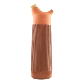 Junto Carafe (Order Quantity: 4)