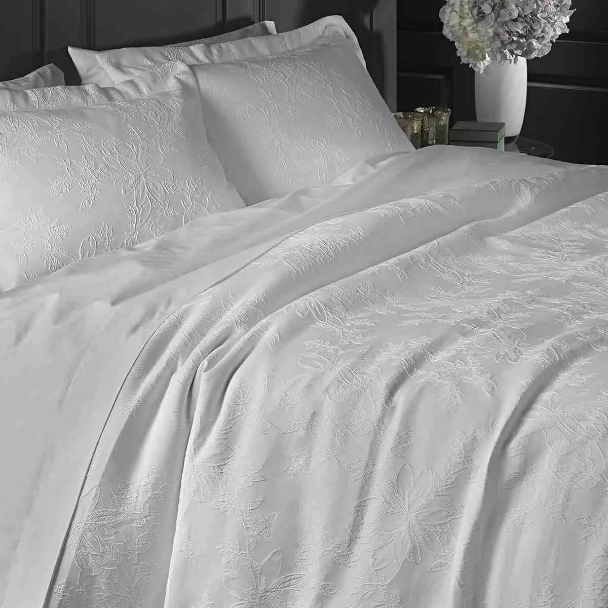 Kingston Jacquard Duvet Cover Set - Ivory