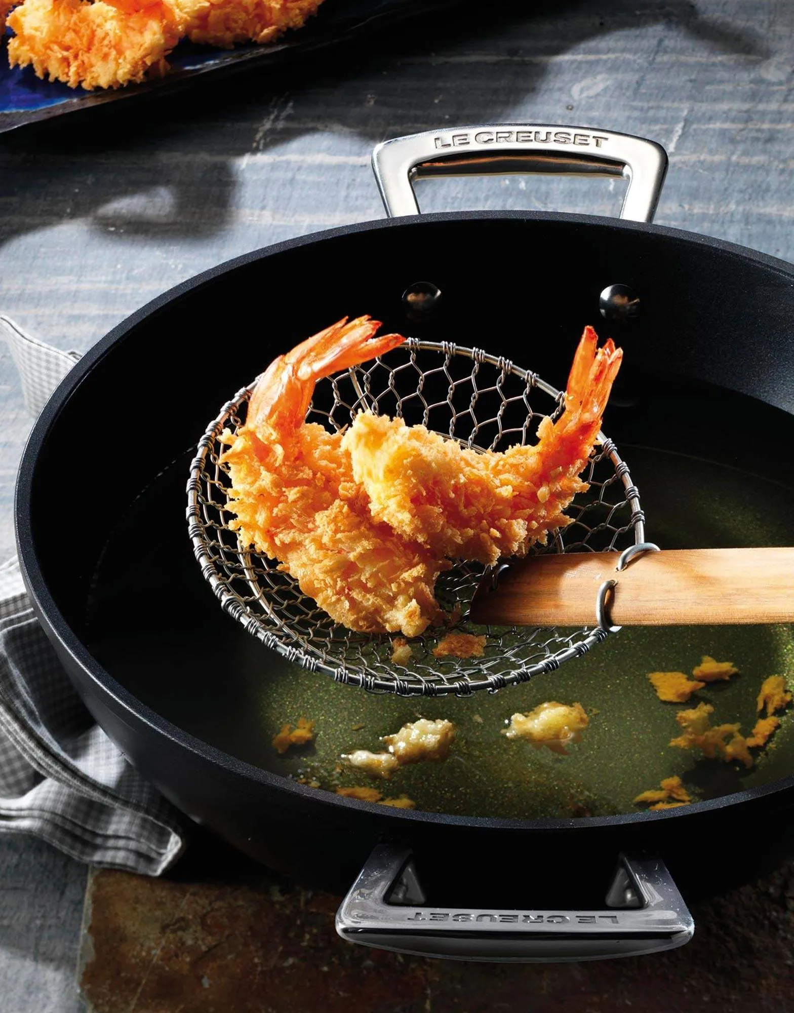 Le Creuset Toughened Non-Stick 32cm Wok