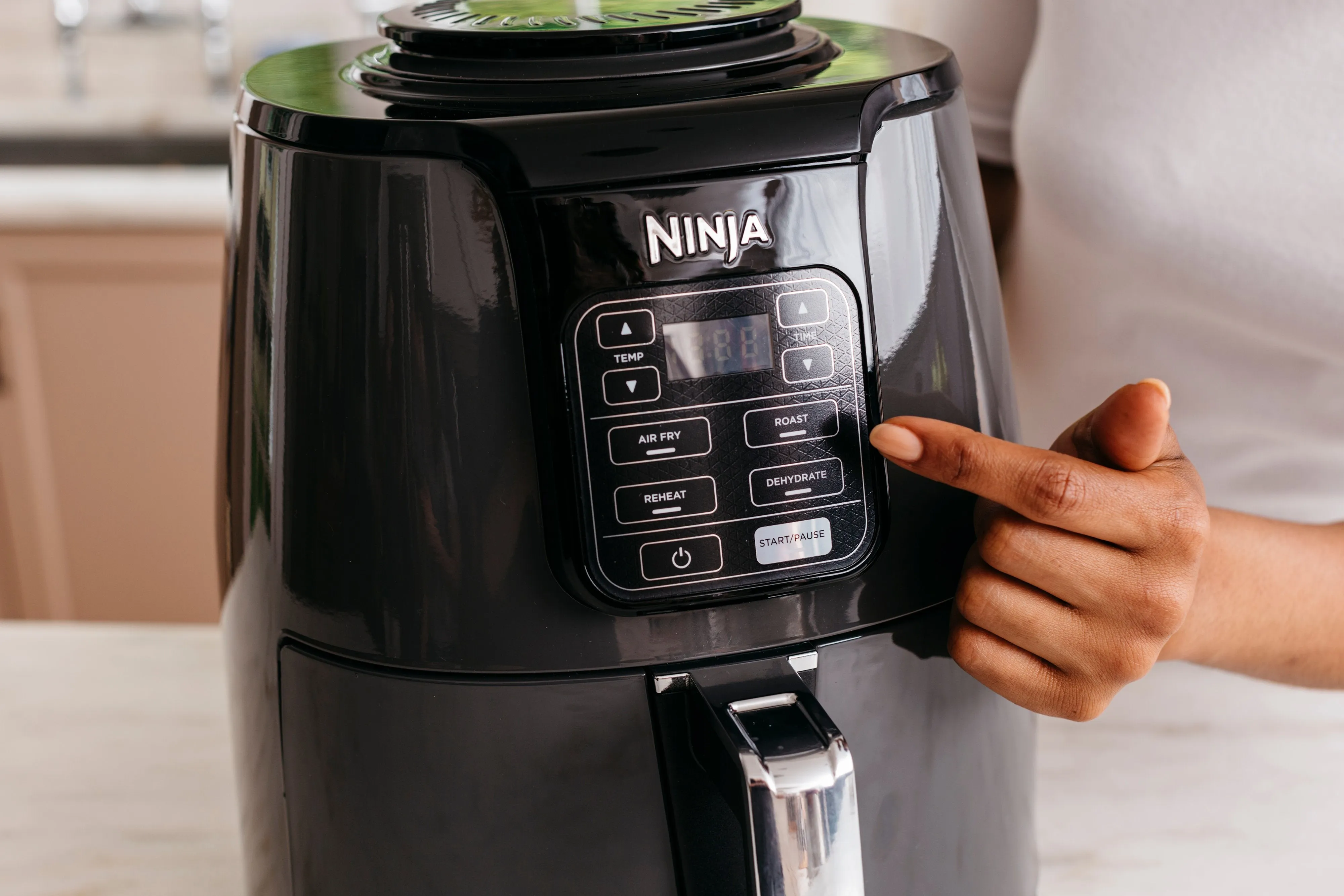 Ninja® Air Fryer AF100UK